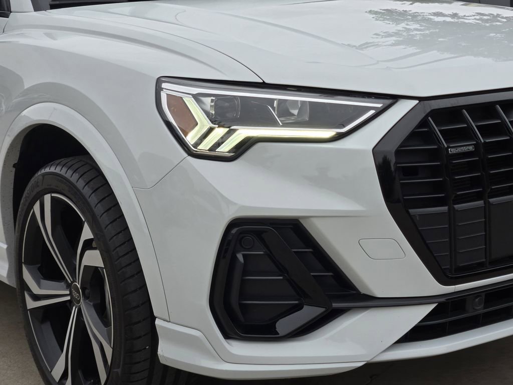 Certified 2023 Audi Q3 2.0T Premium Plus w/ Premium Plus Package AWD/4WD image 12