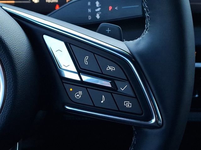 Used 2025 Buick Enclave Preferred image 23