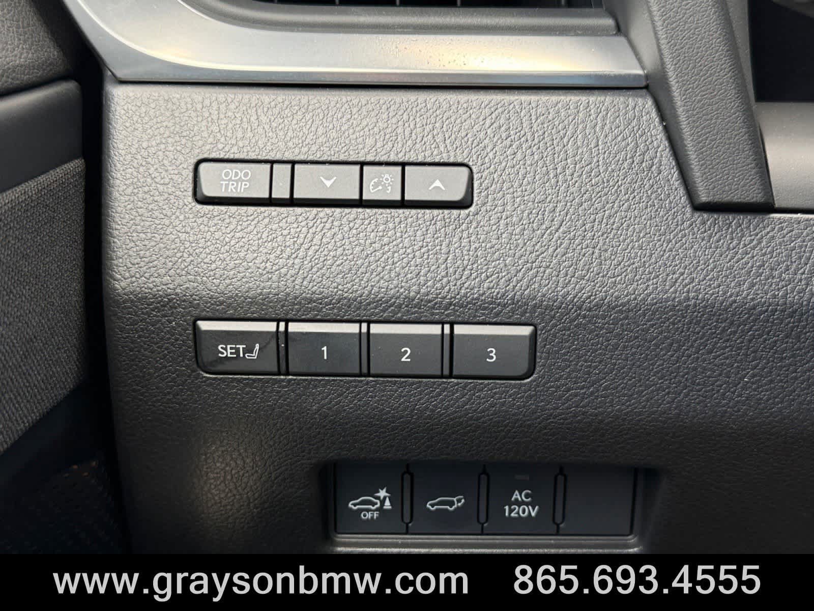 Used 2024 Lexus GX 550 w/ Accessory Package (2T) AWD/4WD image 26
