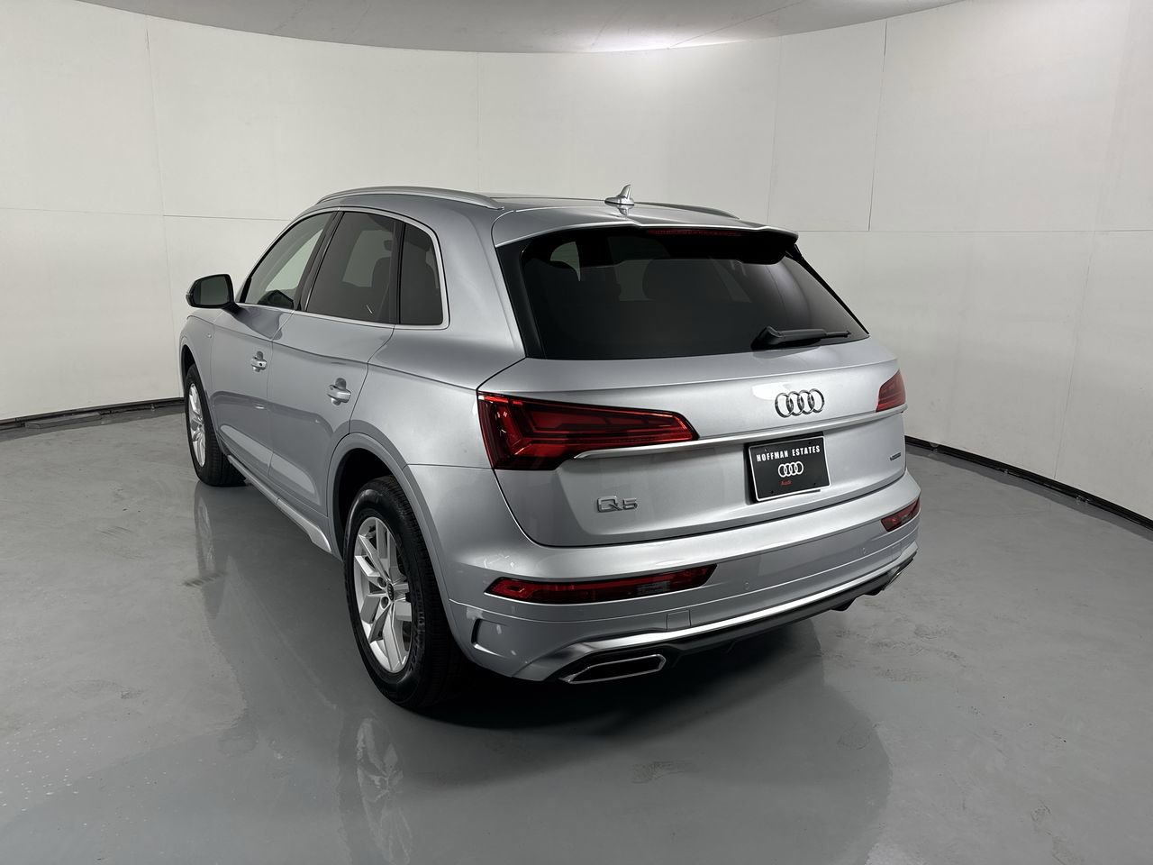 Used 2023 Audi Q5 2.0T Premium w/ Convenience Package AWD/4WD image 31