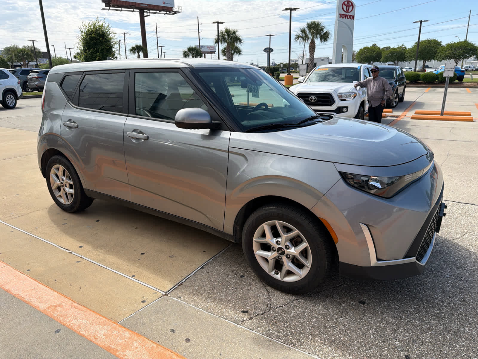 Used 2024 Kia Soul LX w/ Option Group 015 image 4