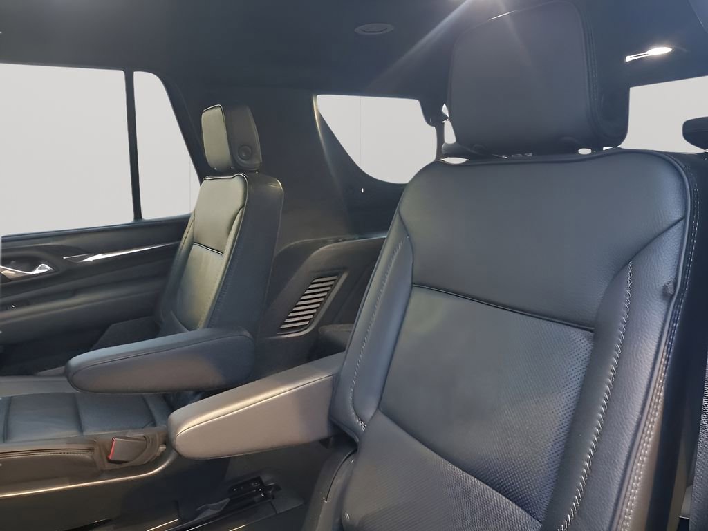 Used 2023 GMC Yukon Denali AWD/4WD image 21