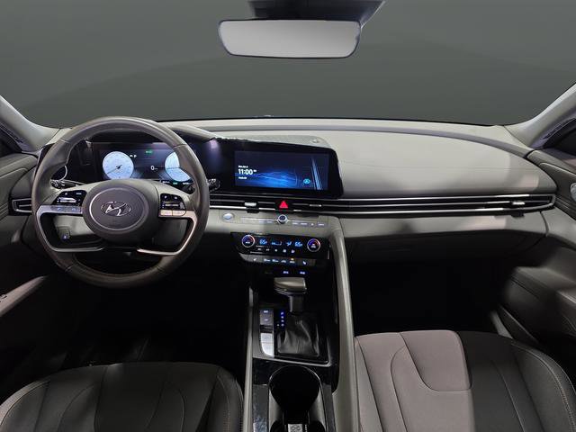 Certified 2023 Hyundai Elantra SEL w/ Convenience Package FWD image 9