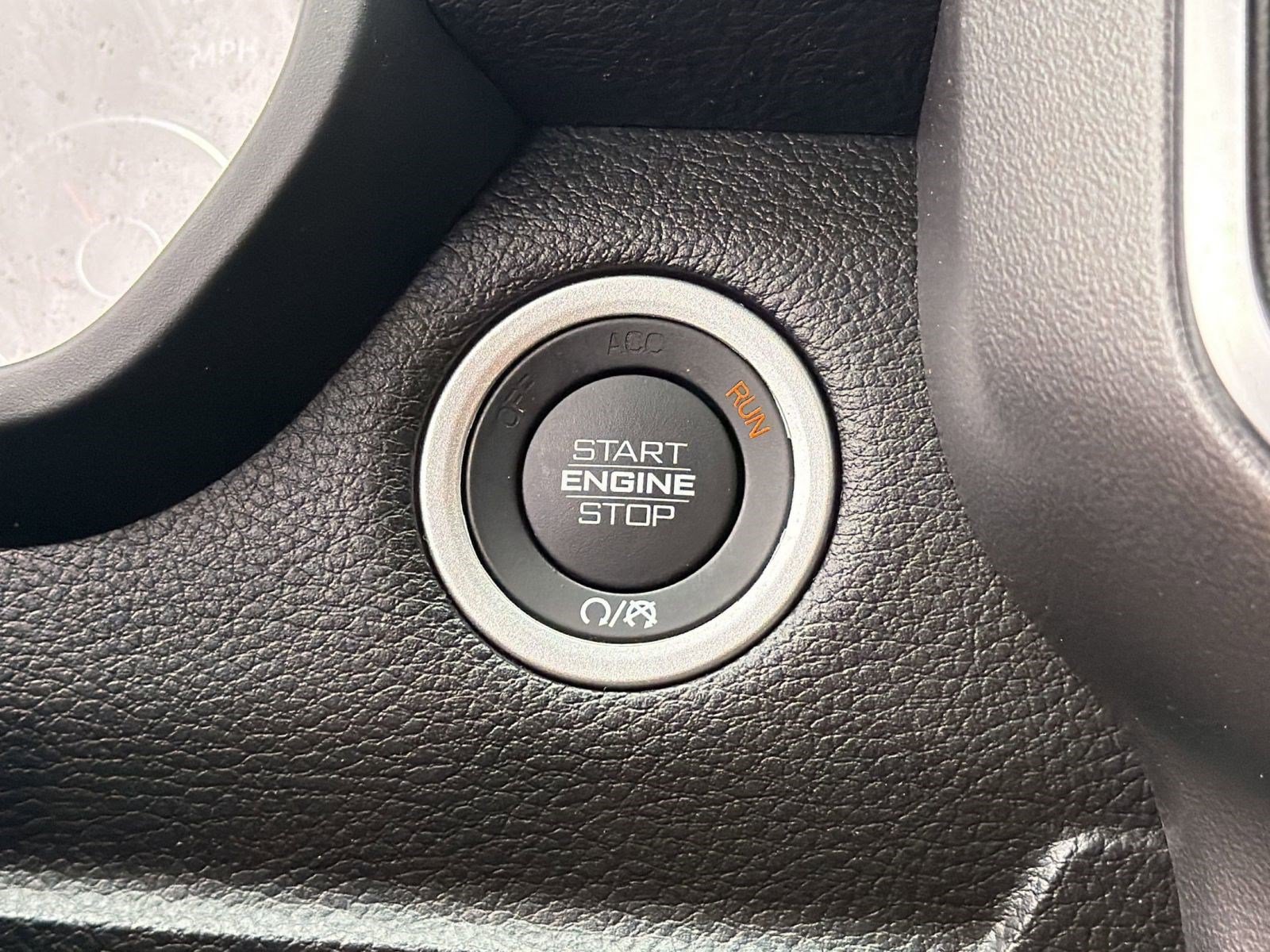 Certified 2024 RAM 1500 Lone Star AWD/4WD image 25