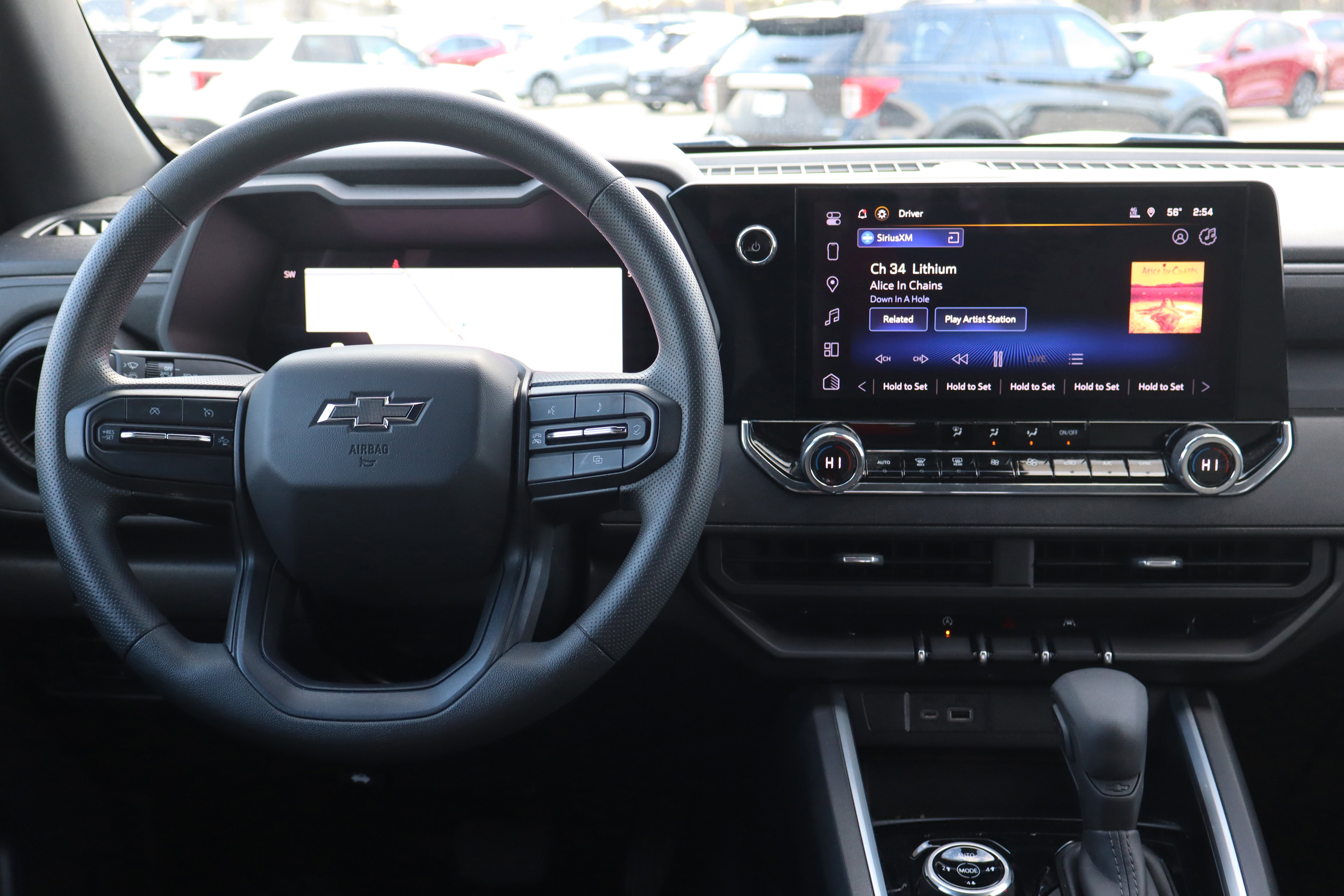 Used 2025 Chevrolet Colorado Trail Boss image 14