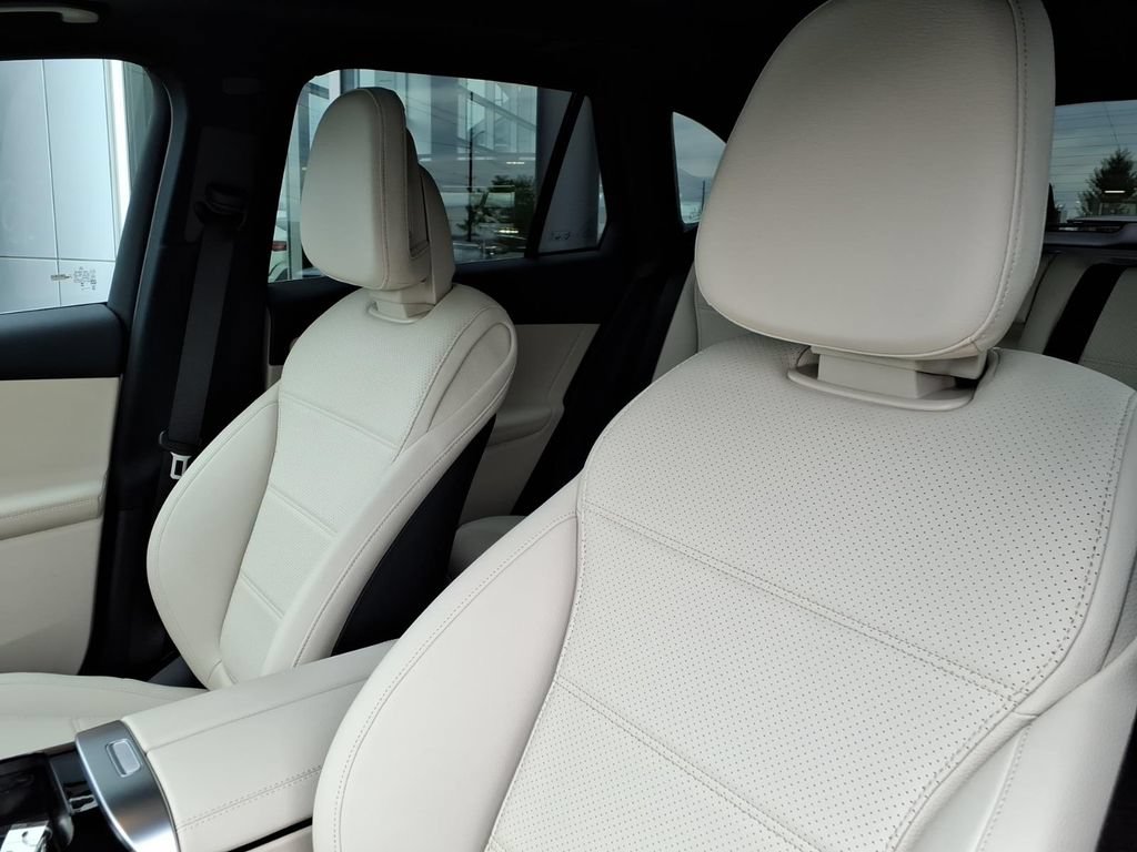 New 2026 Mercedes-Benz GLC 300 4MATIC image 13