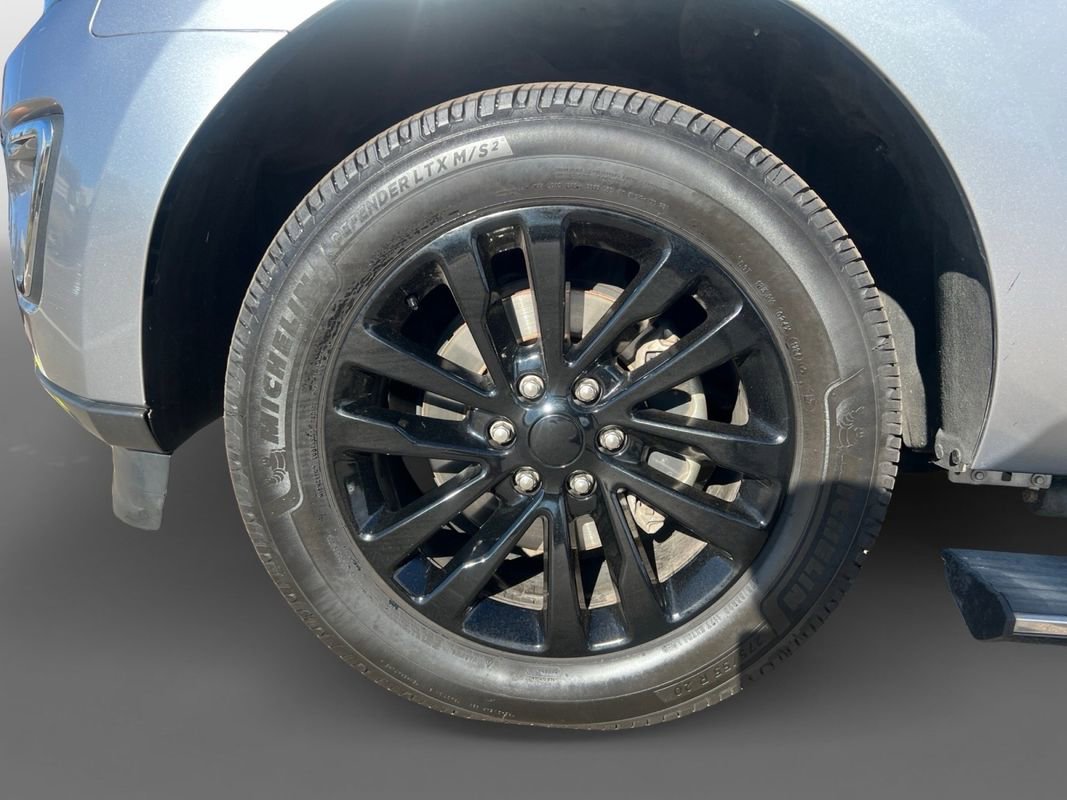 Used 2020 Ford Expedition Max Limited w/ Equipment Group 301A image 14