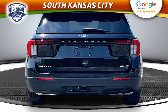New 2026 Ford Explorer Active AWD/4WD image 4