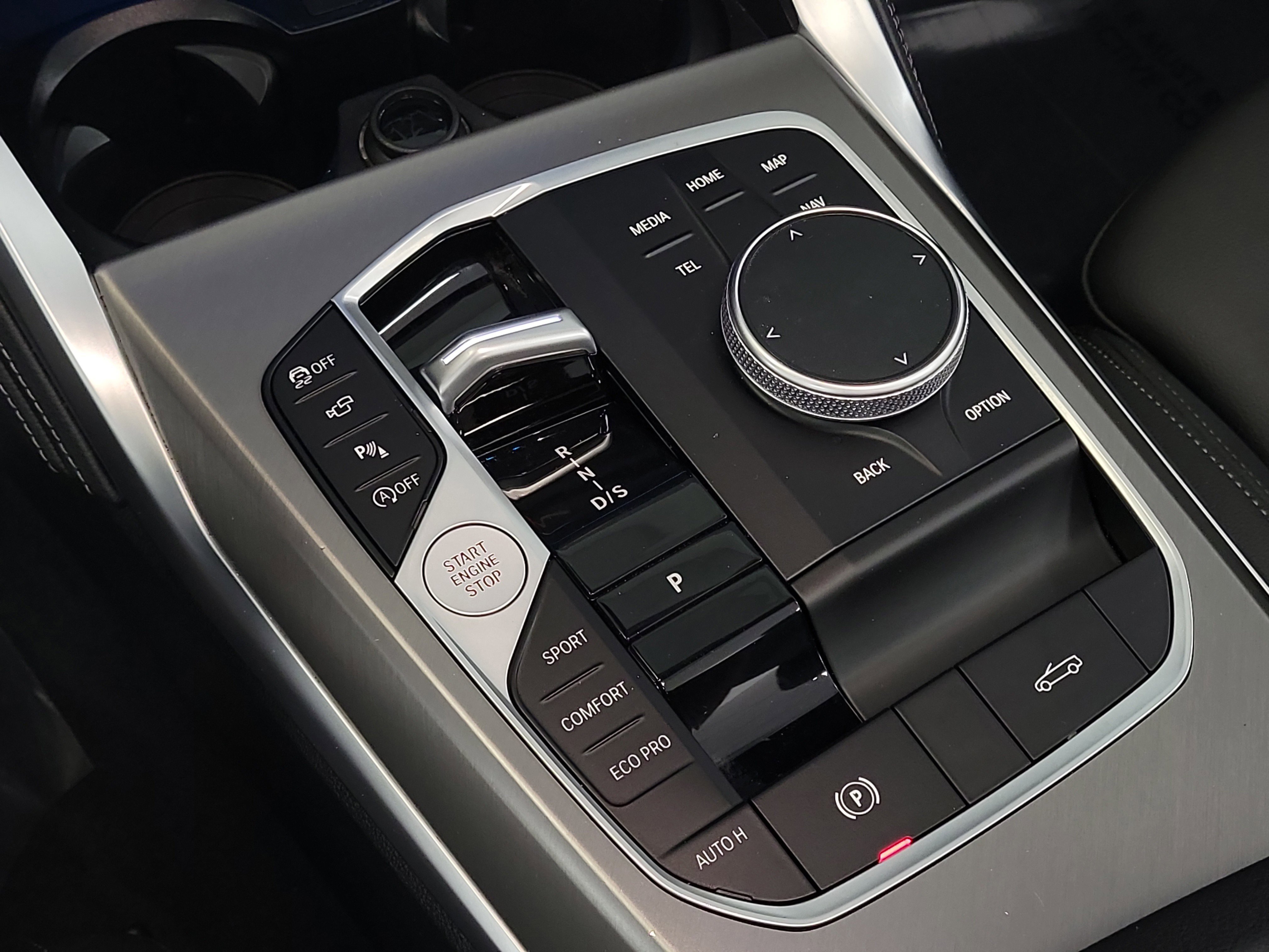 Used 2025 BMW M440i Convertible image 24