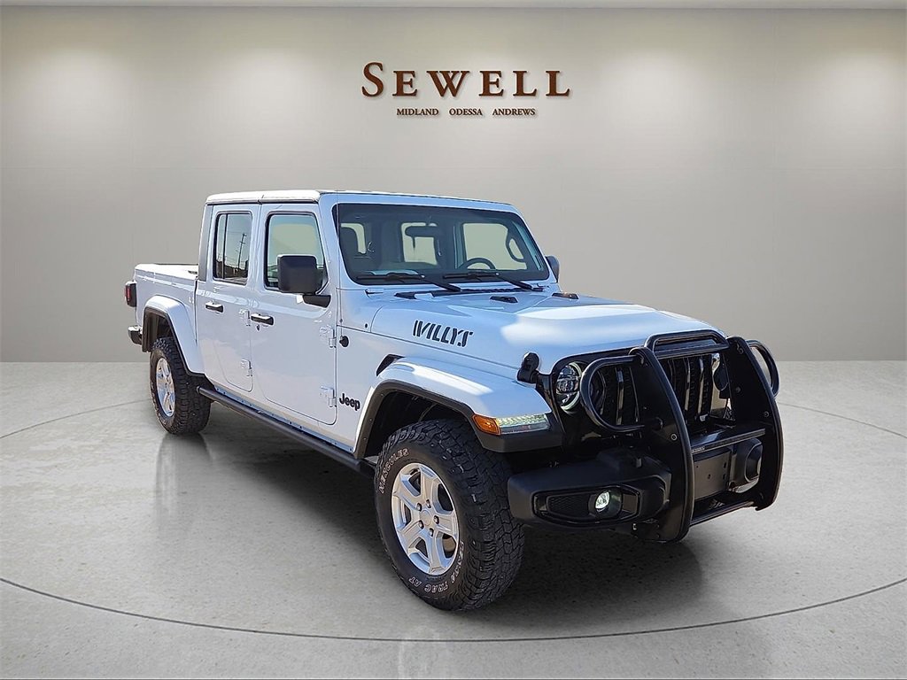 Used 2022 Jeep Gladiator Willys image 6