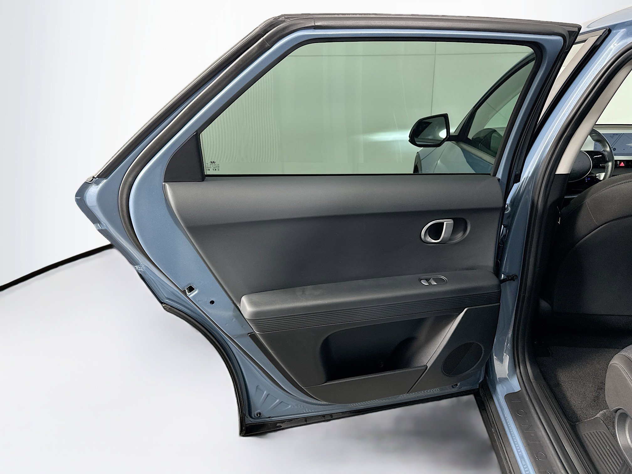 Used 2024 Hyundai Ioniq 5 SEL image 26