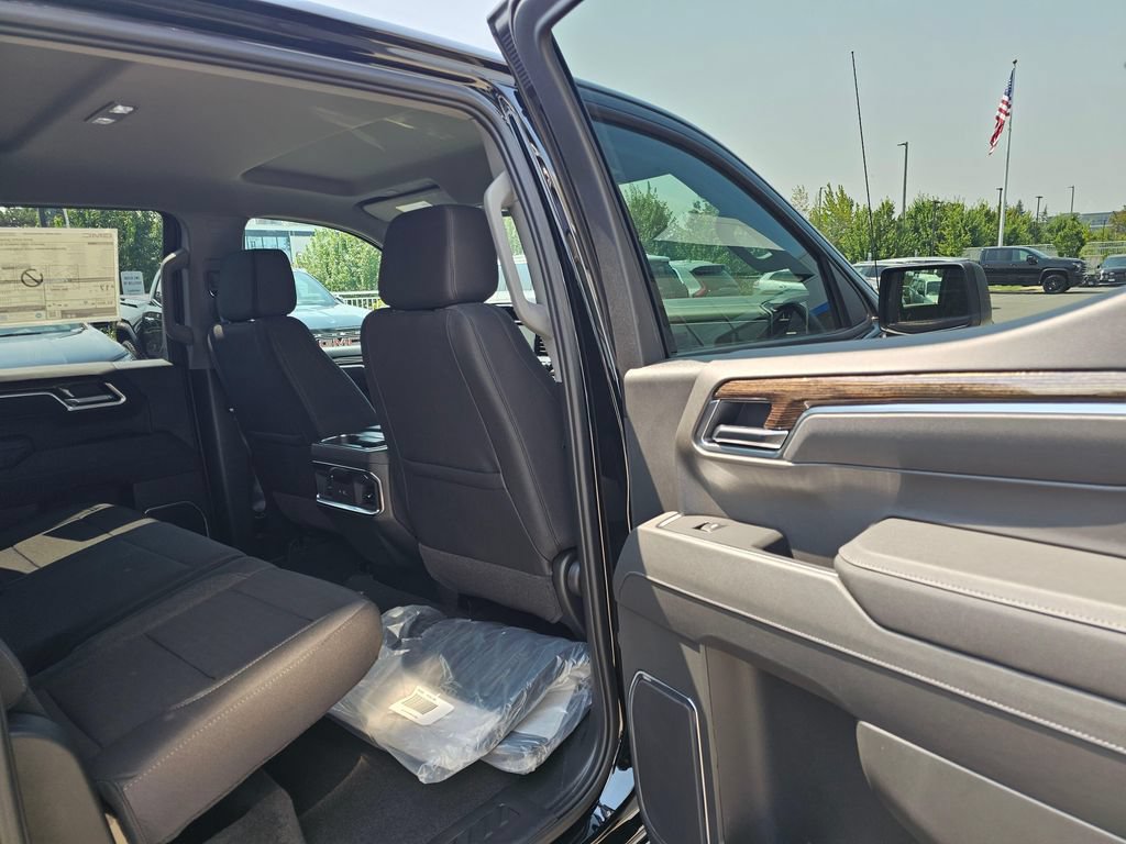 New 2026 GMC Sierra 1500 Elevation w/ Preferred Package AWD/4WD image 16