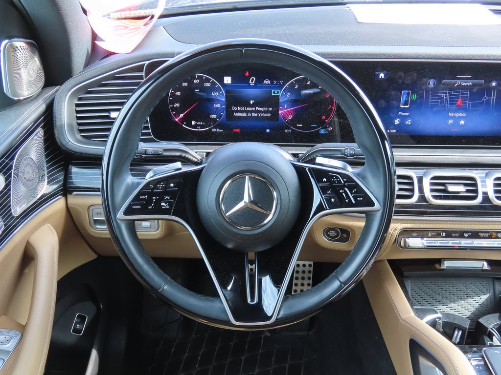Used 2024 Mercedes-Benz GLS 450 4MATIC image 6