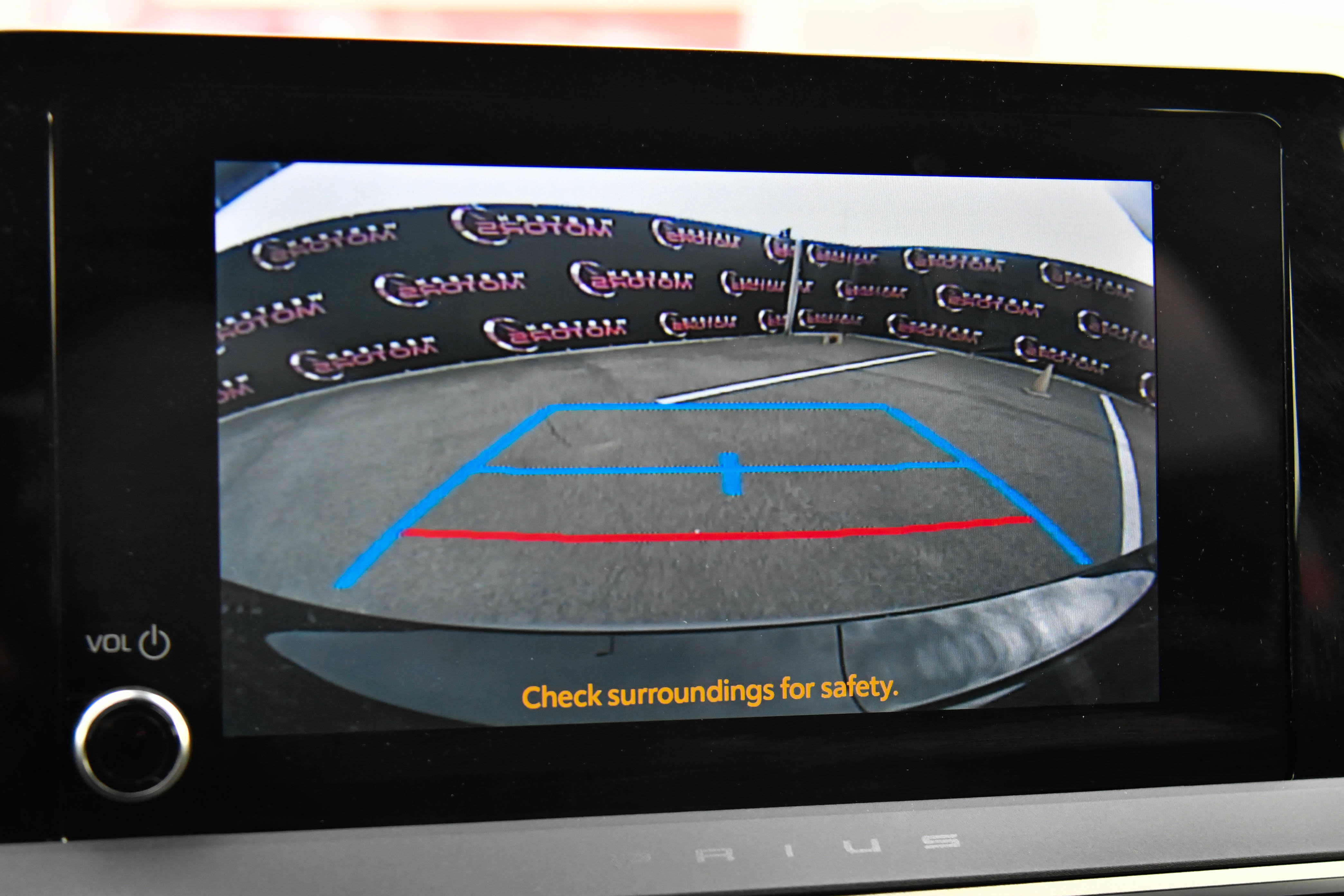 Used 2024 Toyota Prius LE image 17