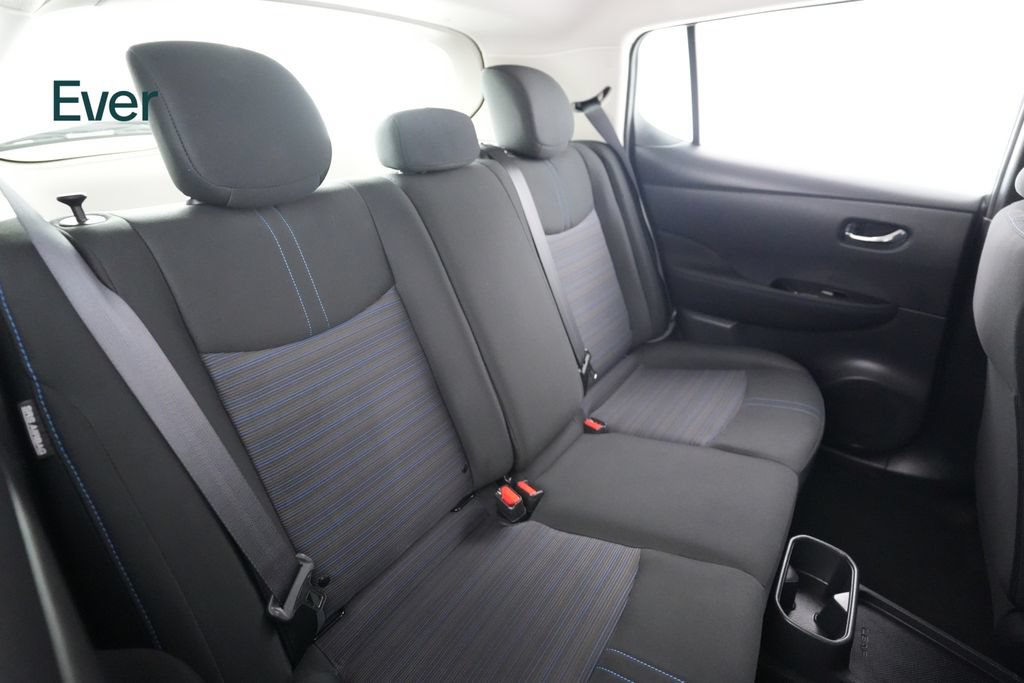 Used 2024 Nissan Leaf SV Plus FWD image 5