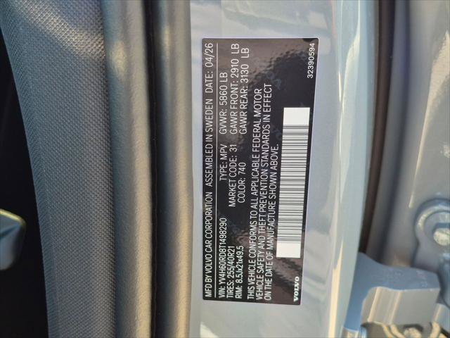 New 2026 Volvo XC60 T8 Ultra w/ Protection Package Premier AWD/4WD image 15