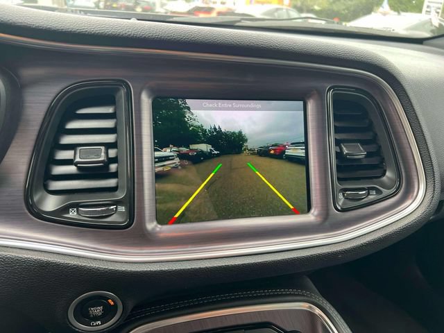 Used 2018 Dodge Challenger SXT Plus RWD image 10