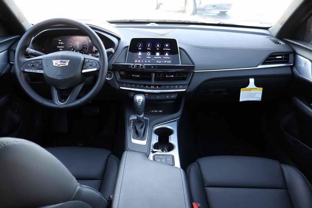 Used 2025 Cadillac CT4 Premium Luxury image 10