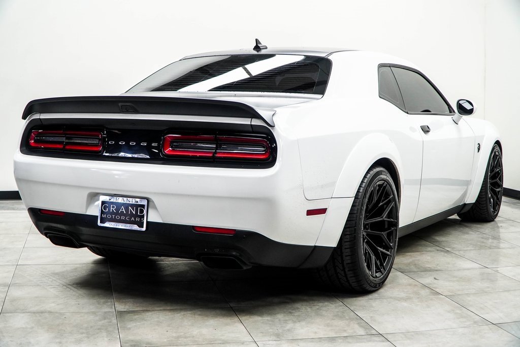 Used 2019 Dodge Challenger SRT Hellcat Redeye image 12
