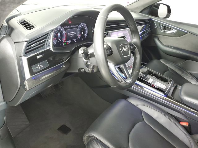 Used 2019 Audi Q8 Prestige w/ Luxury Package AWD/4WD image 21