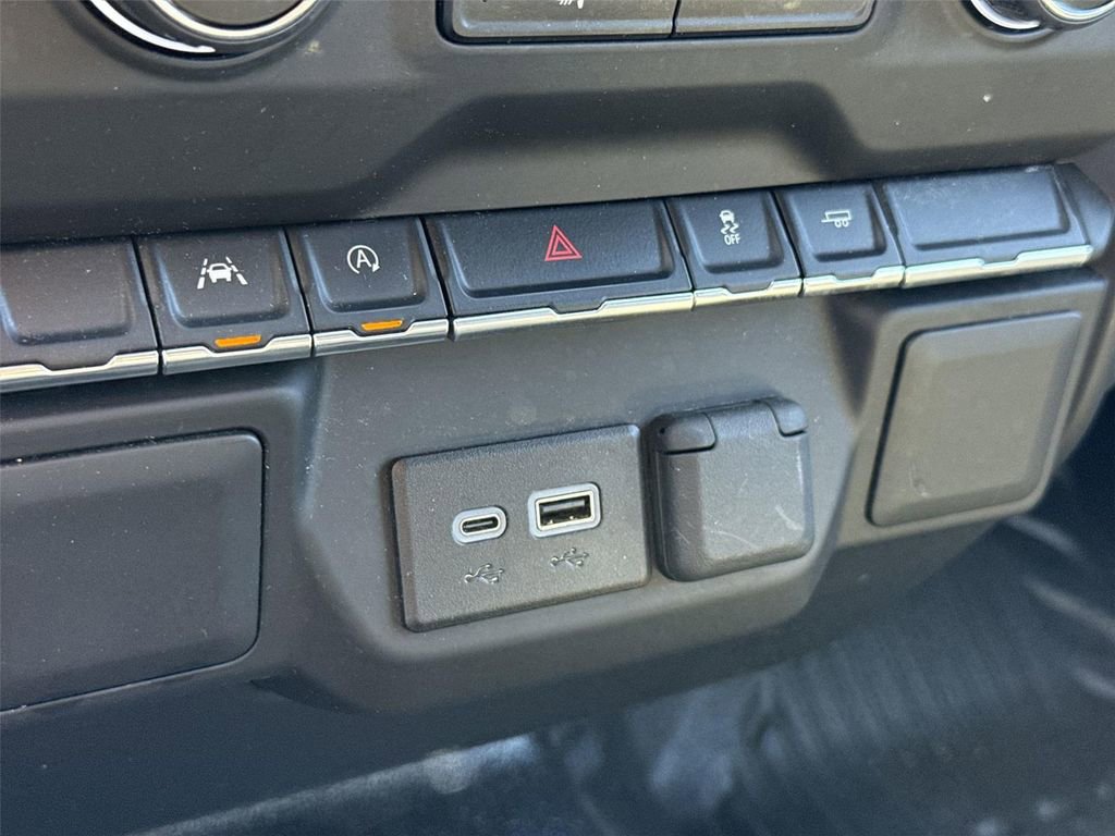 Used 2023 Chevrolet Silverado 1500 W/T image 30