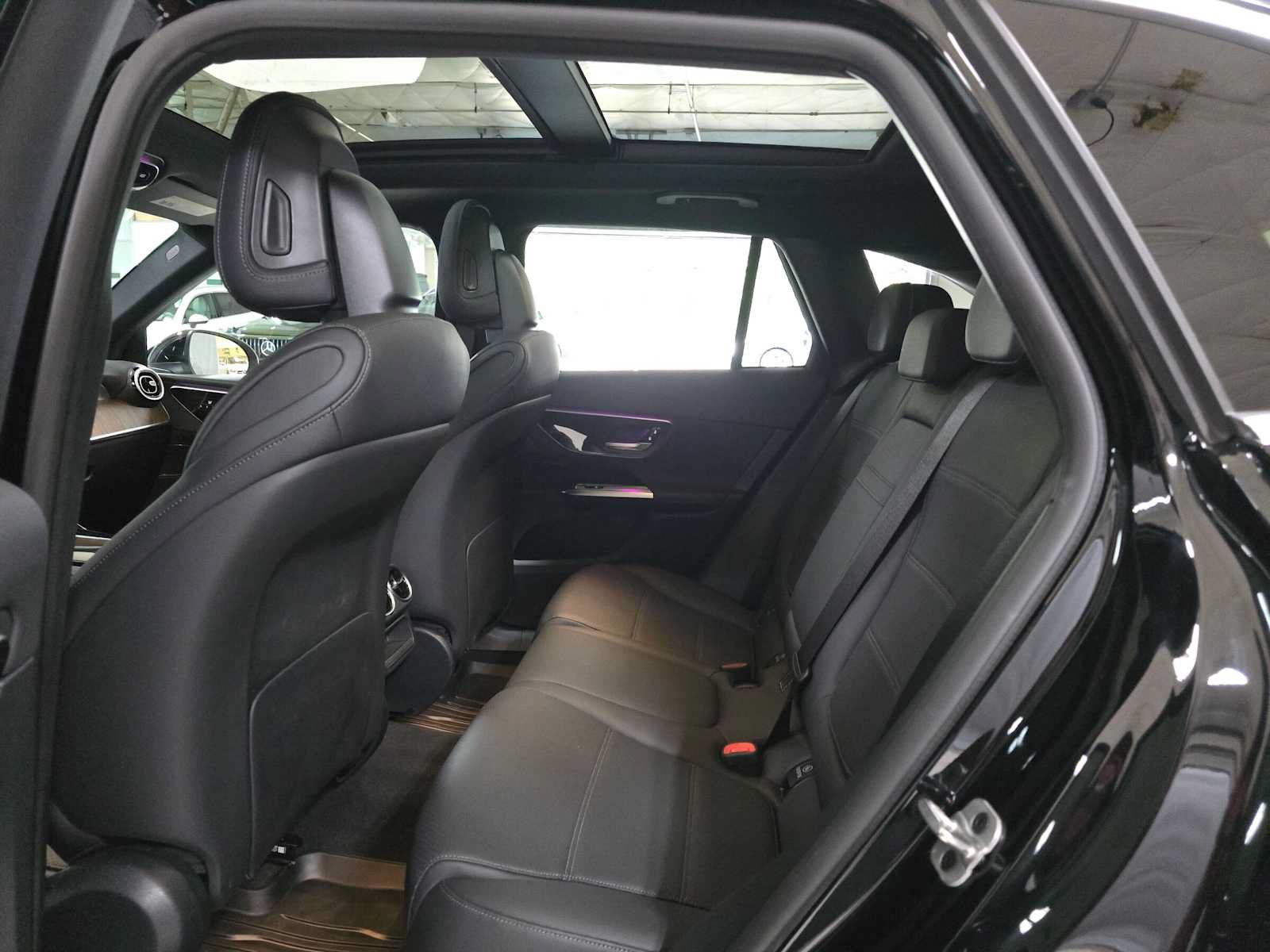 Used 2026 Mercedes-Benz GLC 300 4MATIC image 17