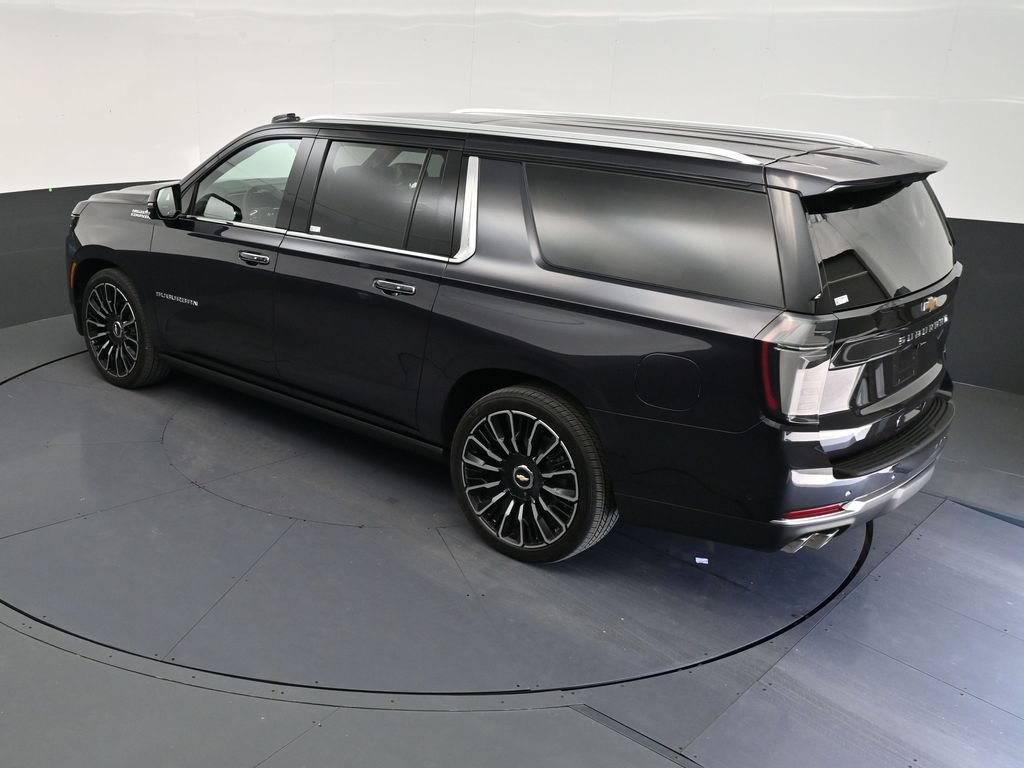 Certified 2026 Chevrolet Suburban High Country AWD/4WD image 14
