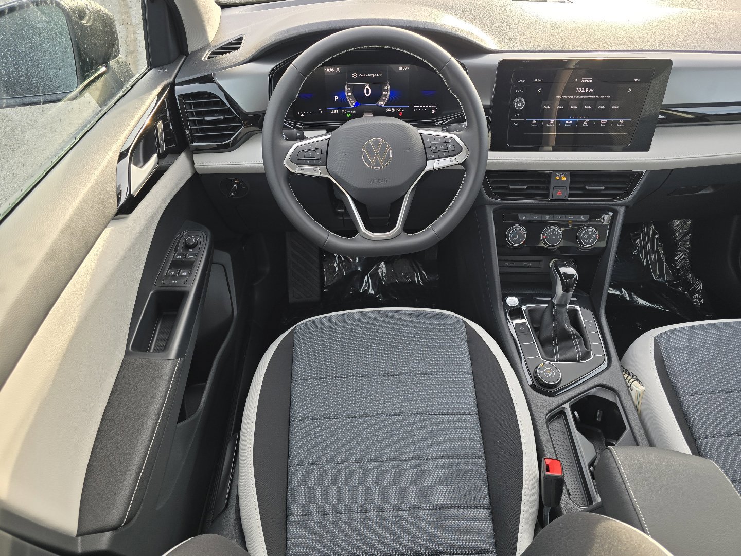 New 2026 Volkswagen Taos S AWD/4WD image 13