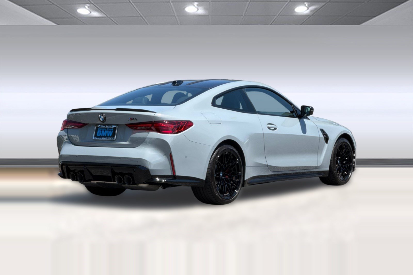 Used 2026 BMW M4 Competition w/ Executive Package RWD image 9