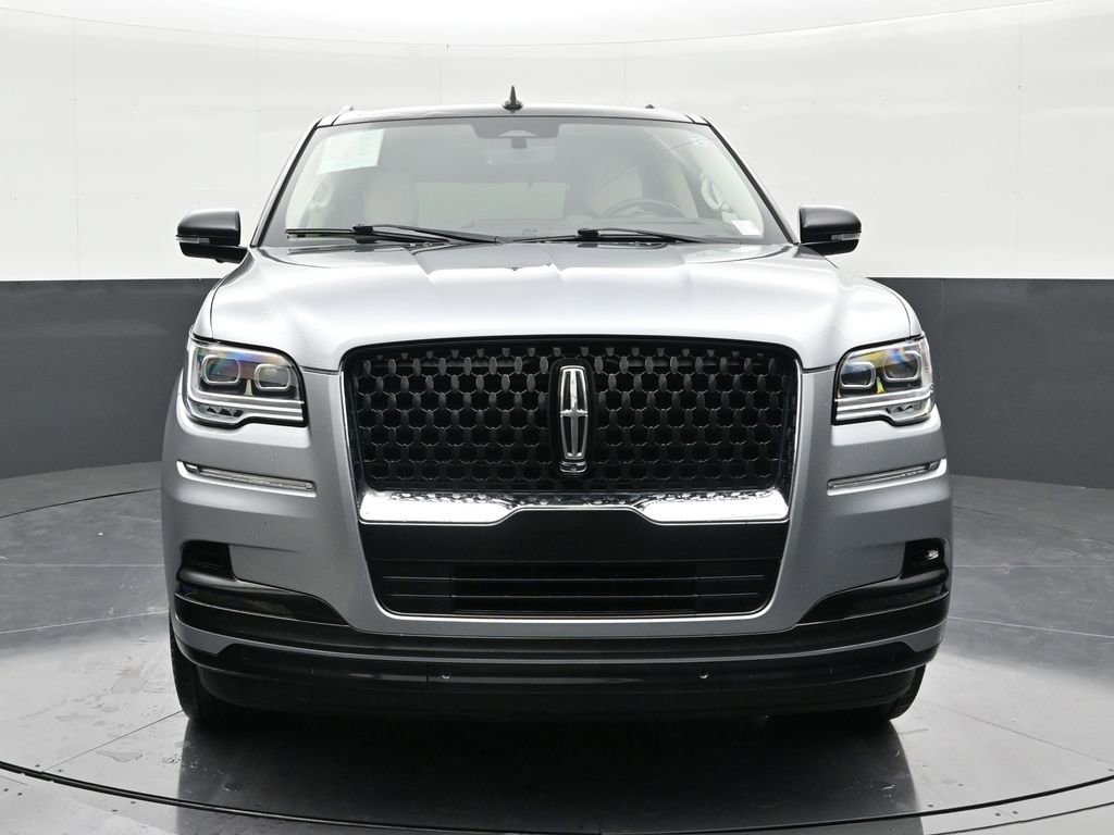 Used 2023 Lincoln Navigator Black Label image 8