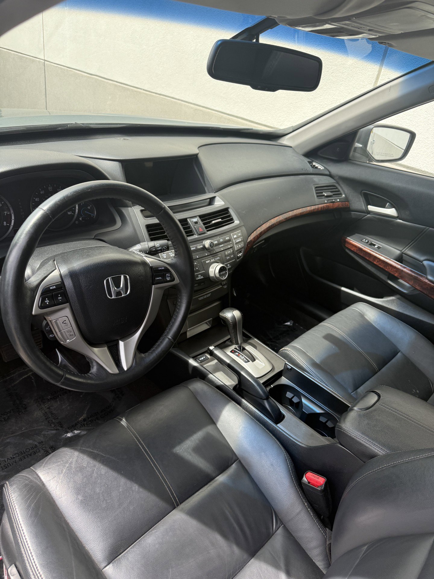 Used 2010 Honda Crosstour EX-L image 6