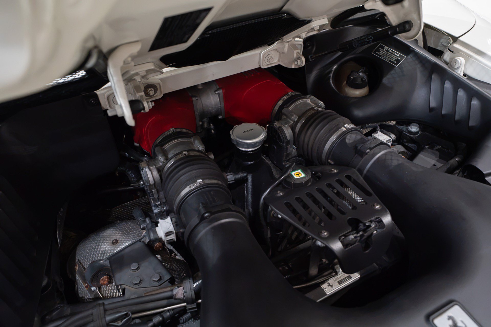 Used 2013 Ferrari 458 Spider RWD image 58