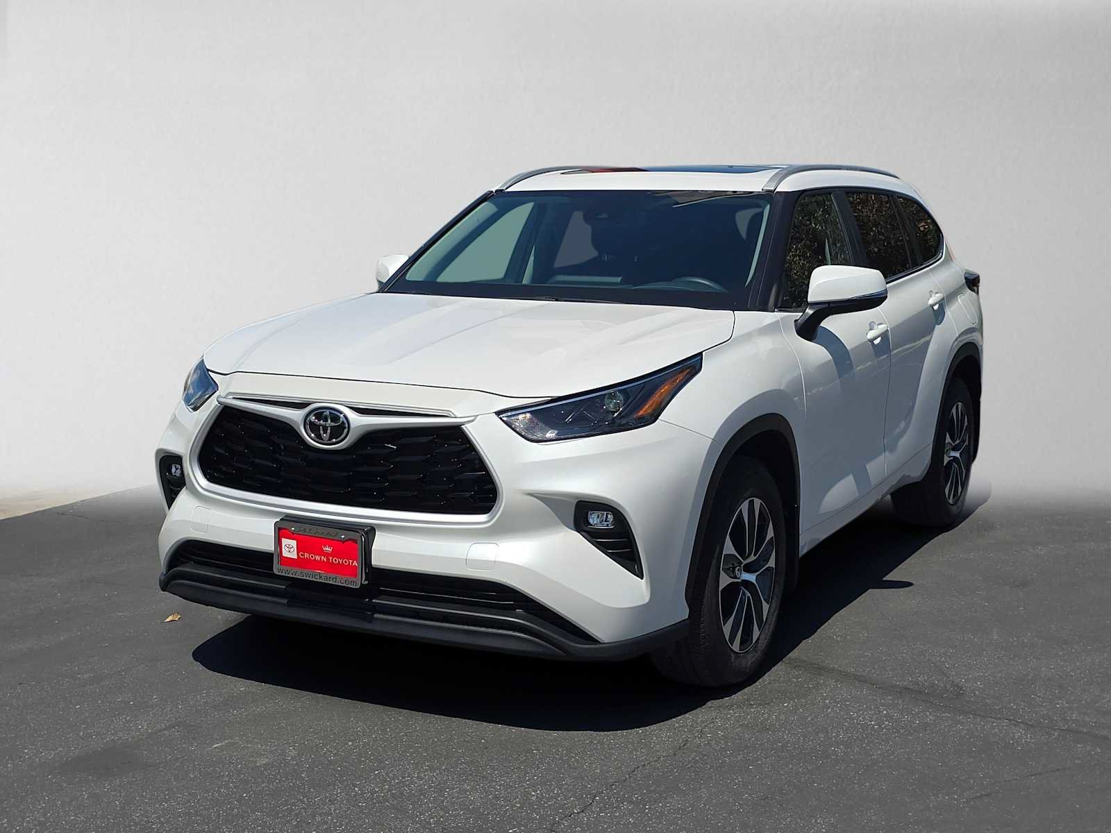 Certified 2026 Toyota Highlander XLE AWD/4WD image 7