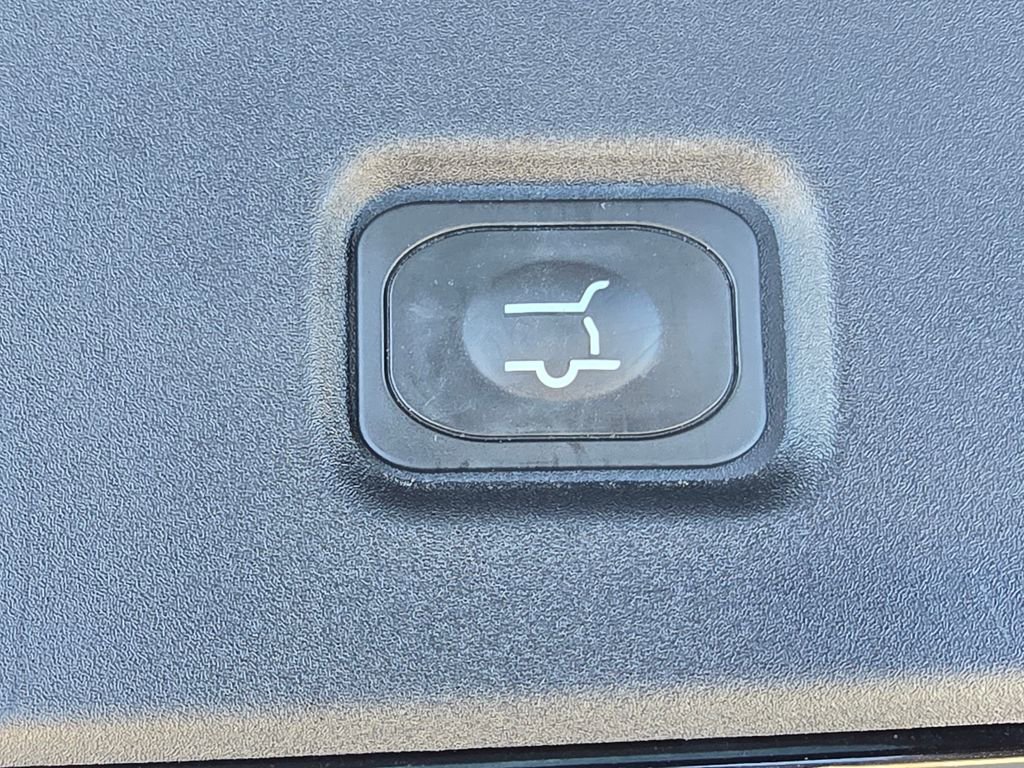 Used 2025 Ford Expedition Active image 33