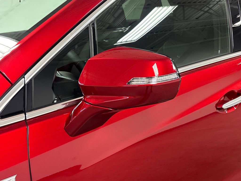 New 2026 Cadillac XT5 Luxury w/ LPO, Floor Liner Package image 11