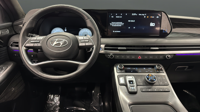 Used 2023 Hyundai Palisade Calligraphy AWD/4WD image 11