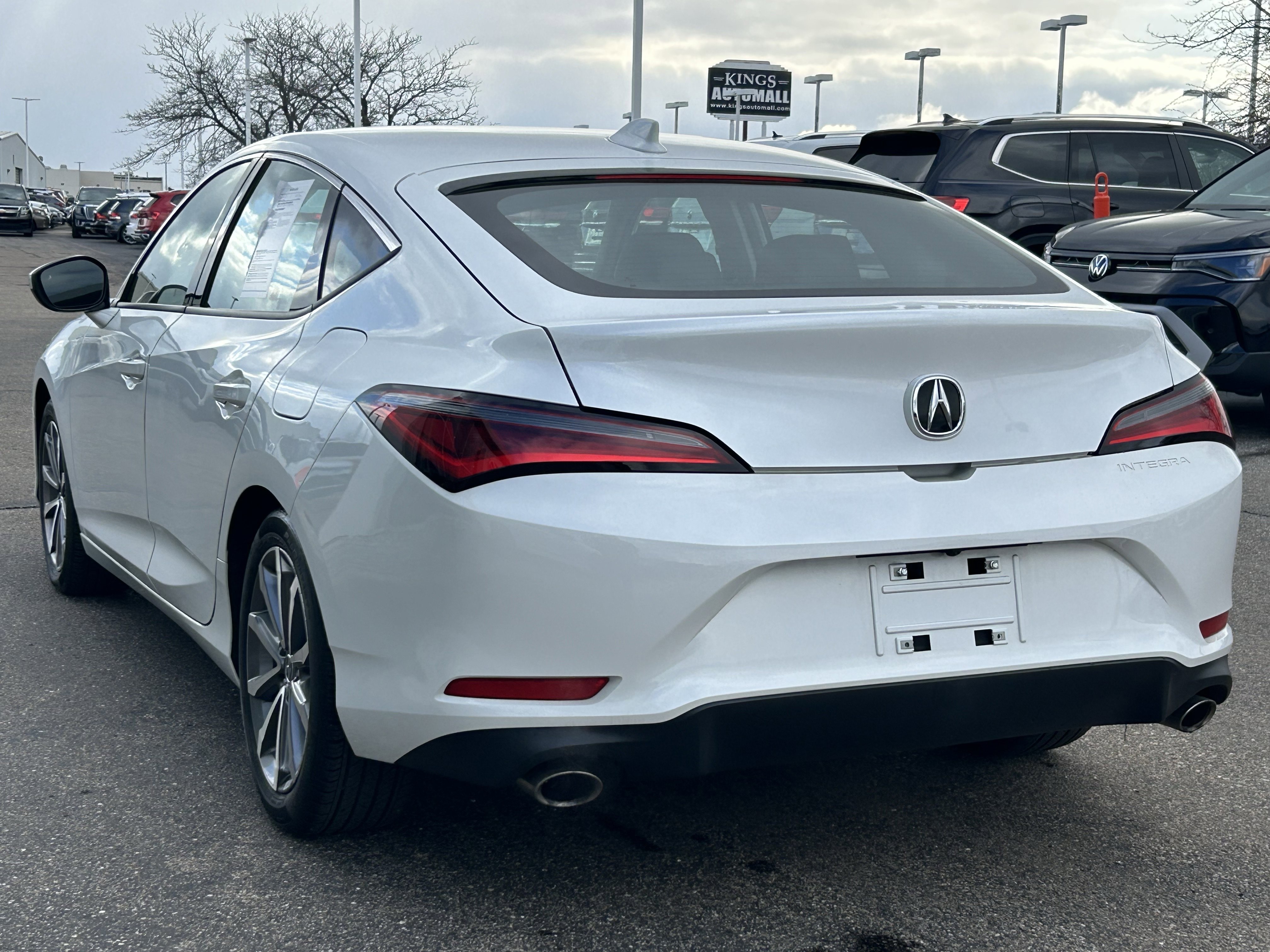Used 2024 Acura Integra image 5