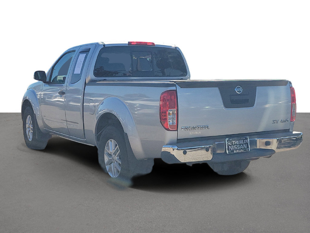 Used 2017 Nissan Frontier SV w/ SV Value Truck Package AWD/4WD image 4