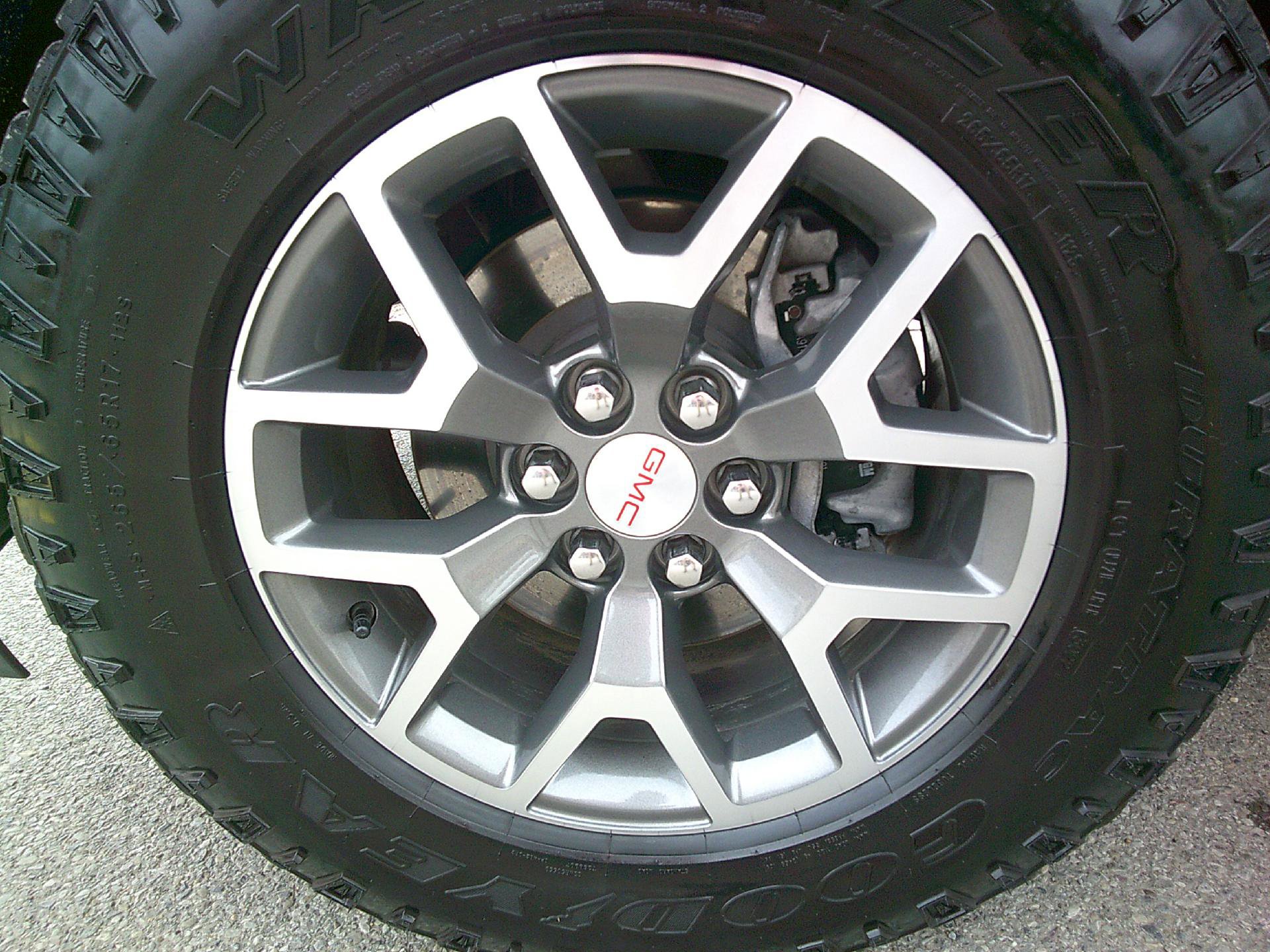 Used 2022 GMC Canyon AT4 w/ Trailering Package image 23