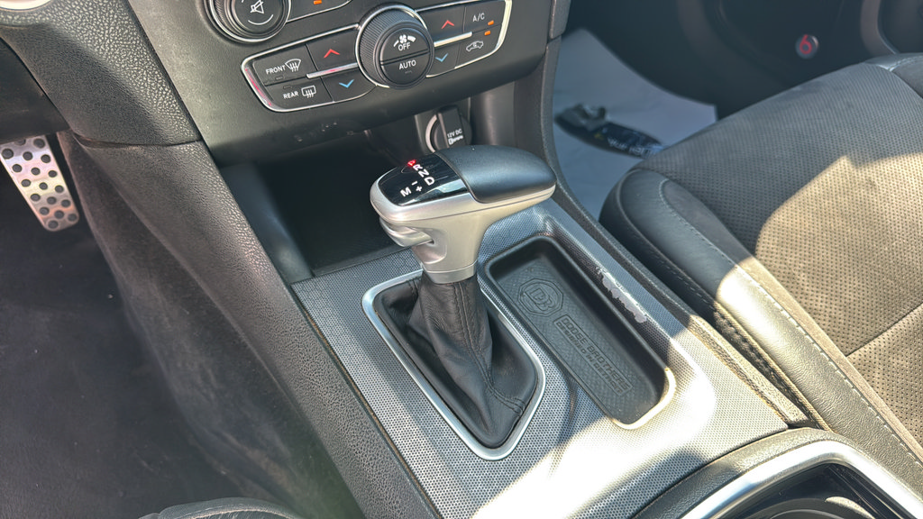 Used 2016 Dodge Charger R/T Scat Pack w/ Technology Group RWD image 23