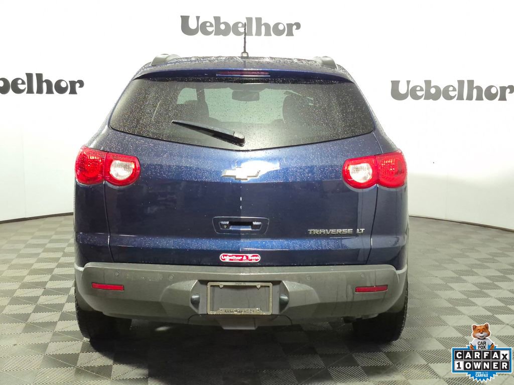 Used 2010 Chevrolet Traverse LT w/ Personal Connectivity Package FWD image 6