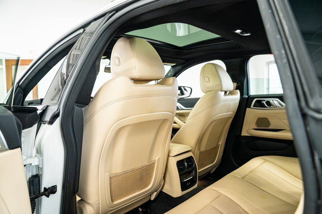 Used 2022 BMW i4 eDrive40 image 52