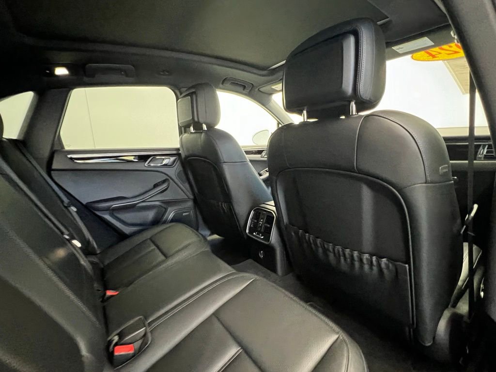 Used 2024 Porsche Macan S image 16