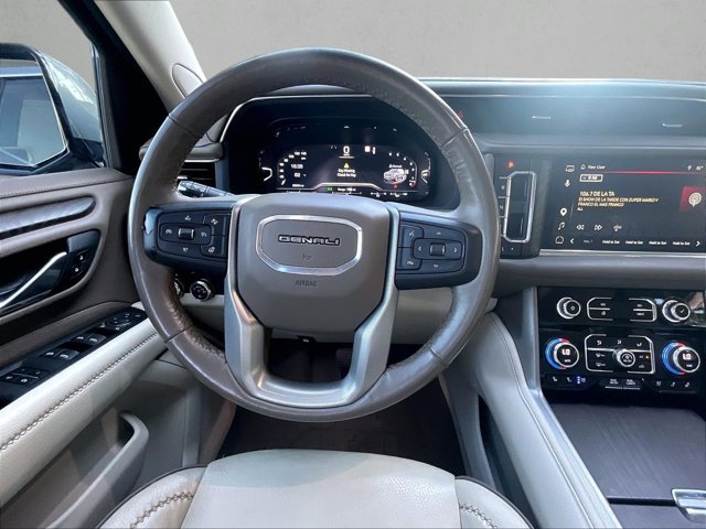Used 2023 GMC Yukon Denali AWD/4WD image 7