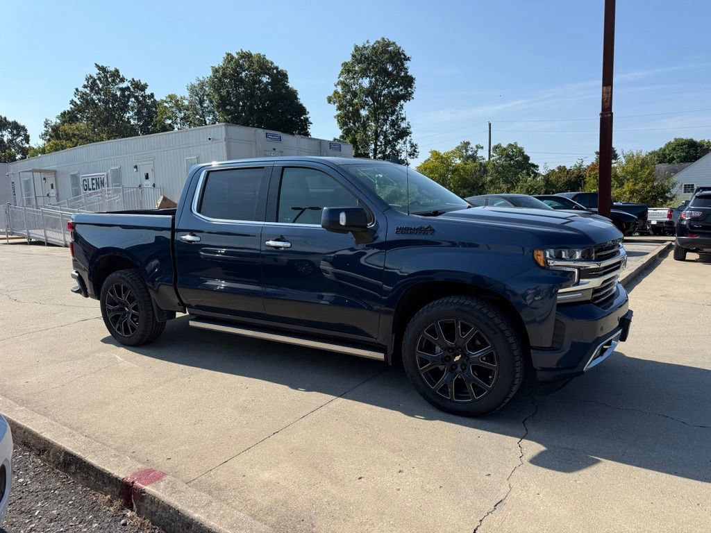 Used 2022 Chevrolet Silverado 1500 High Country w/ LPO, Dark Essentials Package AWD/4WD image 5
