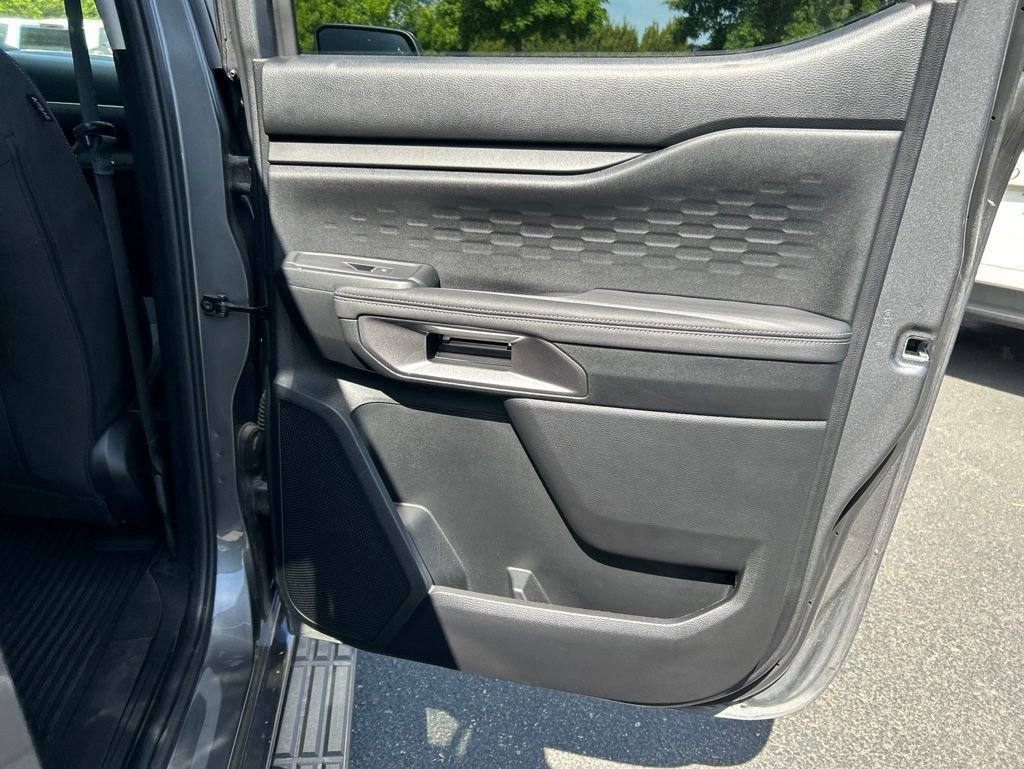 Used 2025 Ford Ranger XLT AWD/4WD image 12
