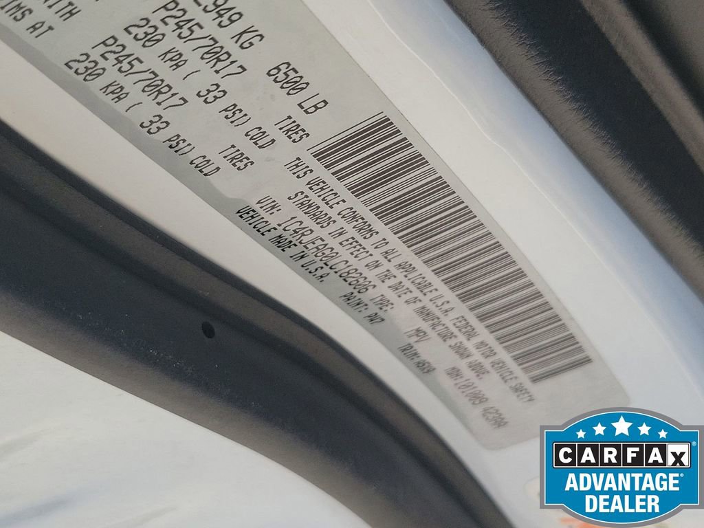 Used 2020 Jeep Grand Cherokee Laredo image 49