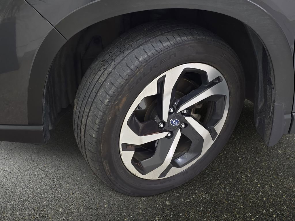 Used 2023 Subaru Forester Touring image 31