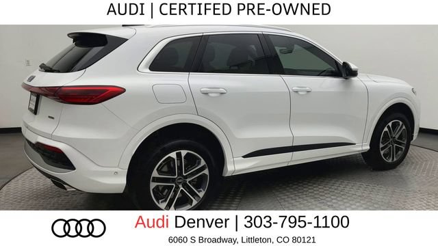 Certified 2025 Audi Q5 Premium w/ 19" Wheel Package AWD/4WD image 2