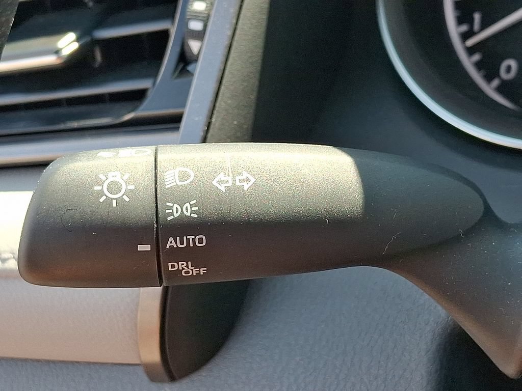 Used 2024 Toyota Camry LE FWD image 25